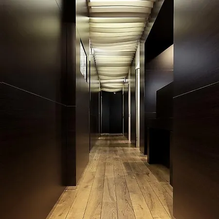 마카니 럭셔리 스위트